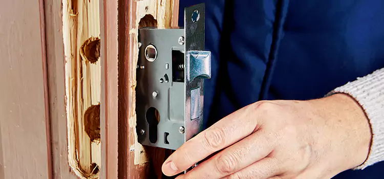 Garage Door Lock Replacement Malden