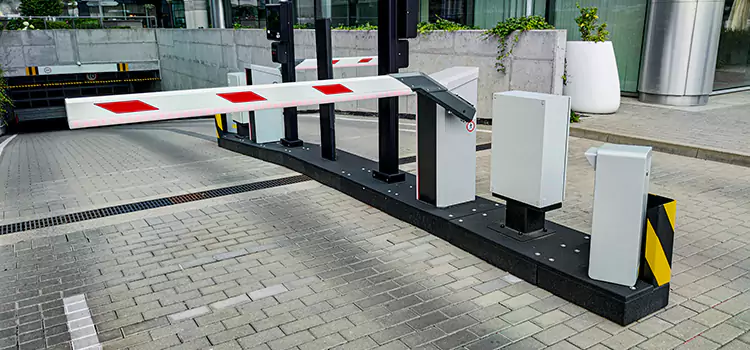 Custom Gate Design & Integration Malden